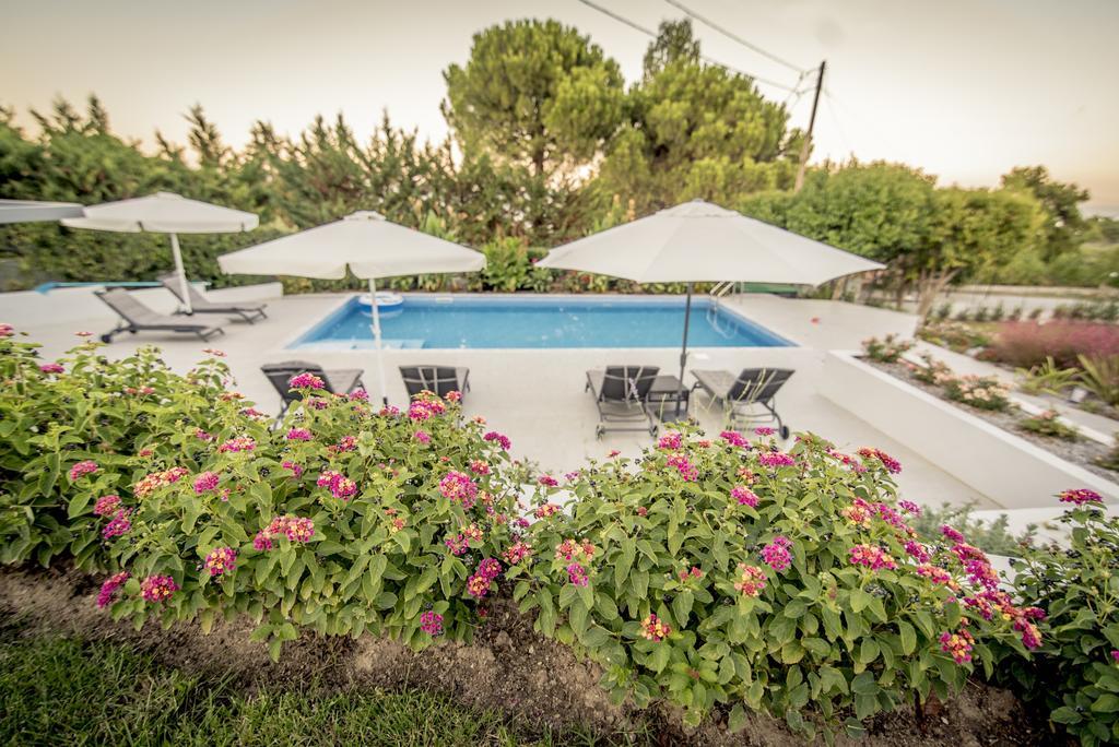 Pleiades Boutique Villas كريوبيجي المظهر الخارجي الصورة